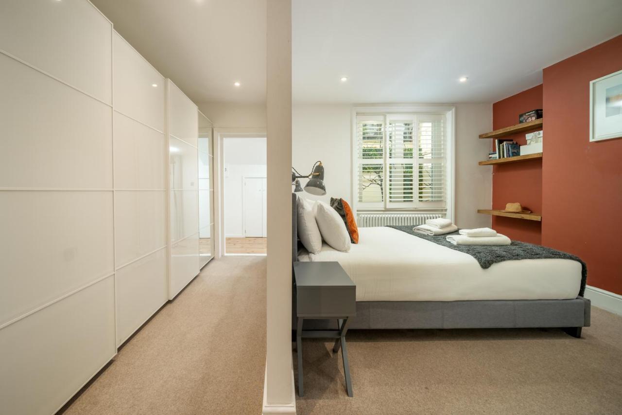Sleek Flat With Communal Courtyard Londen Buitenkant foto