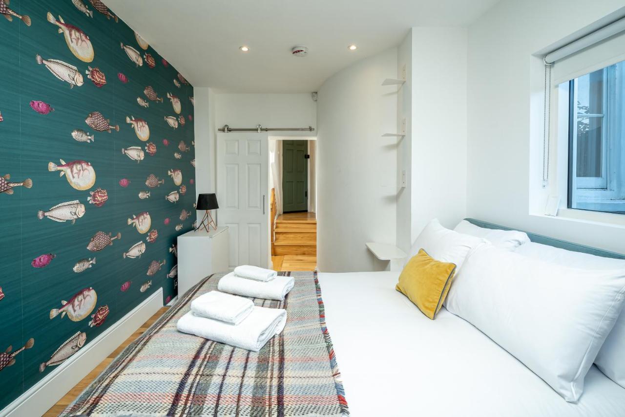 Sleek Flat With Communal Courtyard Londen Buitenkant foto